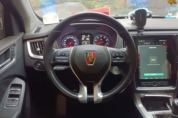 Used Roewe RX5 2018 20T Two-Wheel Drive Manual Internet Smart Edition Steering Wheel