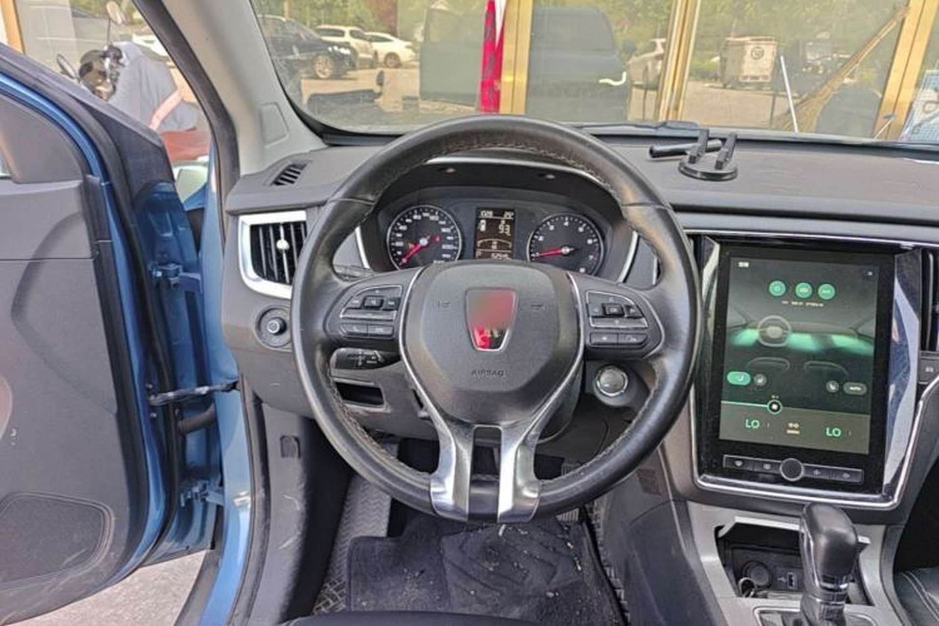 Used Roewe RX5 2018 20T Two-Wheel Drive Automatic Internet Smart Edition Steering Wheel