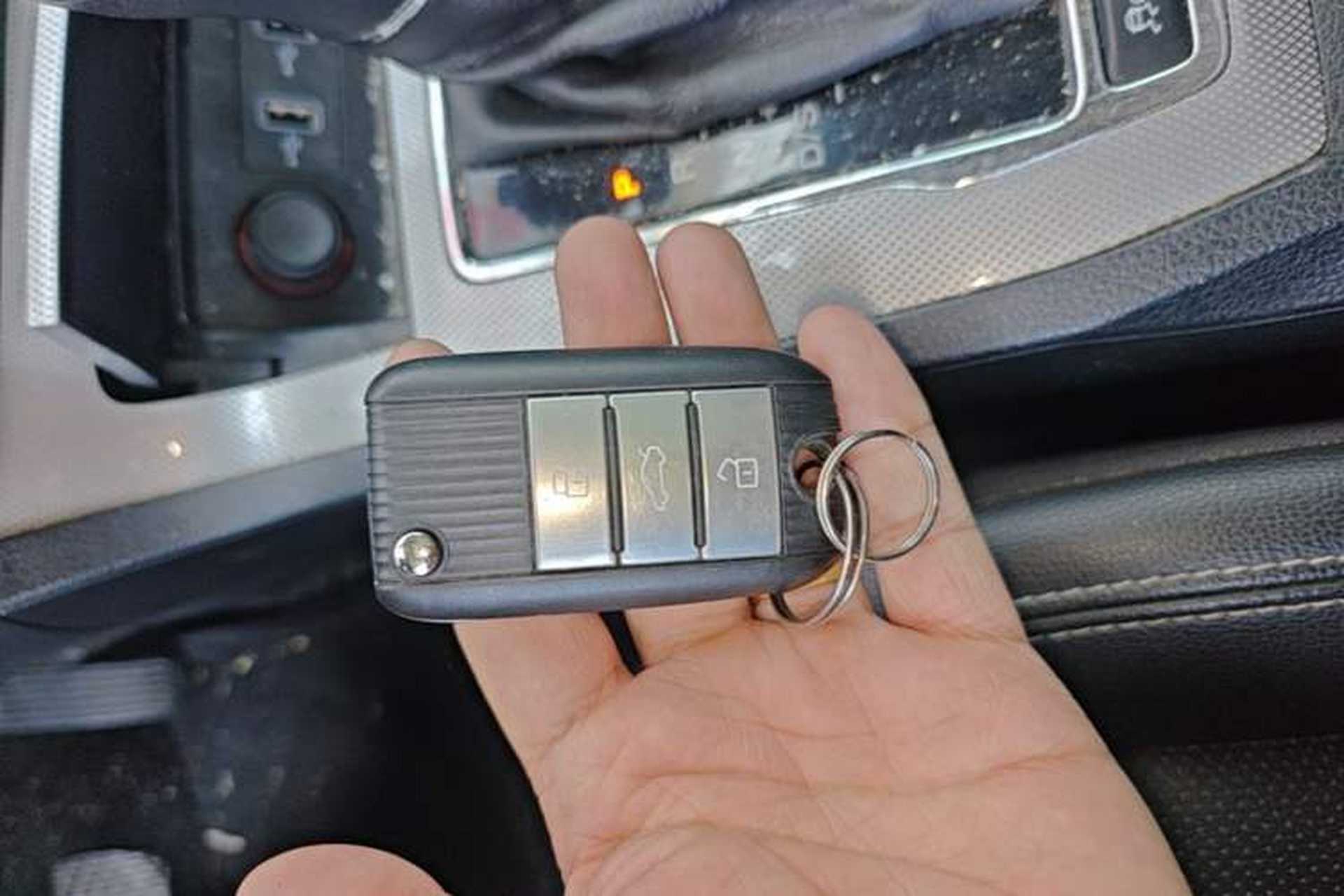 Used Roewe RX5 2018 20T Two-Wheel Drive Automatic Internet Smart Edition Vehicle Key
