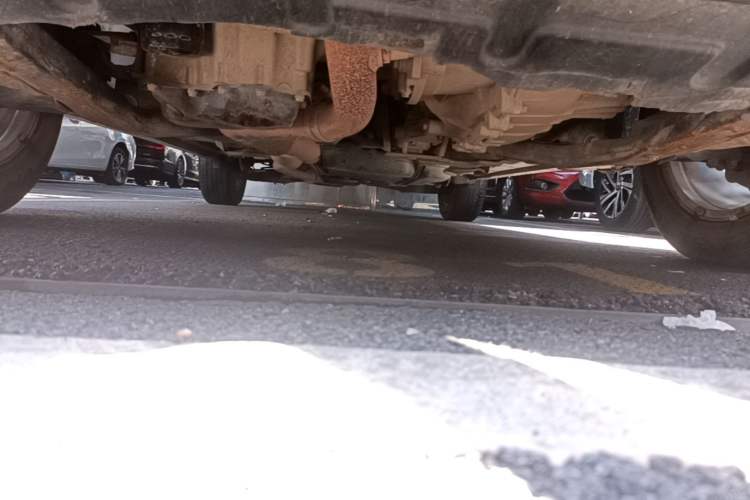 Used Roewe RX5 2018 20T Two-Wheel Drive Manual Flagship Edition Chassis Front
