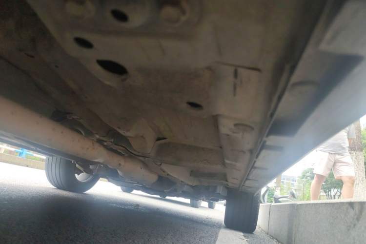 Used Roewe RX5 2018 20T Two-Wheel Drive Manual Internet Smart Edition Chassis Rear Right