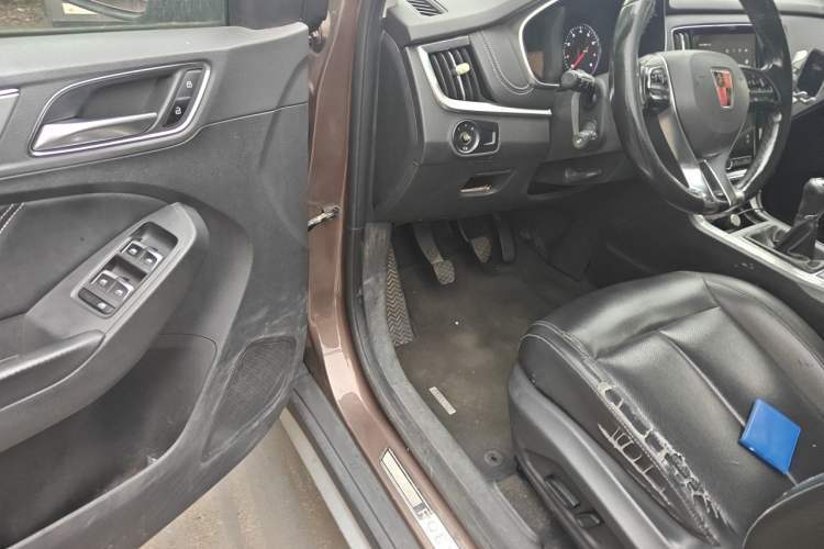 Used Roewe RX5 2018 20T Two-Wheel Drive Manual Internet Elite Edition Driver Seat