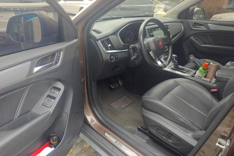 Used Roewe RX5 2018 20T Two-Wheel Drive Automatic Internet Smart Edition Driver Seat
