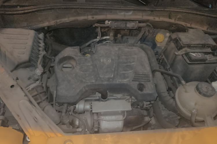 Used Roewe RX5 2018 20T Two-Wheel Drive Automatic Internet Smart Luxury Edition Engine Bay