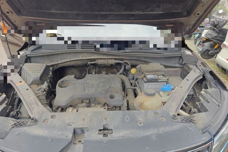 Used Roewe RX5 2018 20T Two-Wheel Drive Automatic Internet Smart Edition Engine Bay