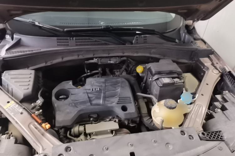 Used Roewe RX5 2018 20T Two-Wheel Drive Automatic Internet Smart Luxury Edition Engine Bay
