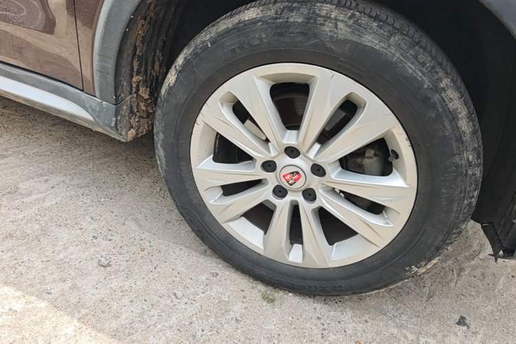 Used Roewe RX5 2018 20T Two-Wheel Drive Automatic Flagship Edition Exterior 7