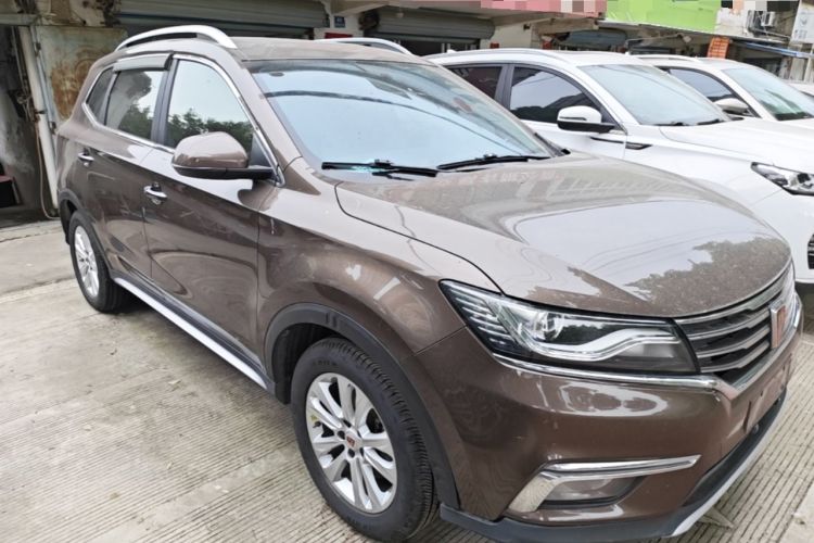 Used Roewe RX5 2018 20T Two-Wheel Drive Automatic Internet Smart Edition Front Right 45 Deg
