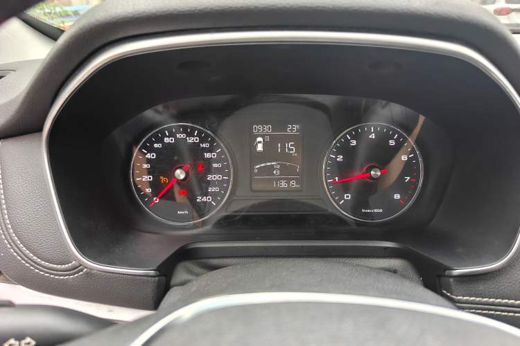 Used Roewe RX5 2018 20T Two-Wheel Drive Manual Internet Elite Edition Instrument Cluster