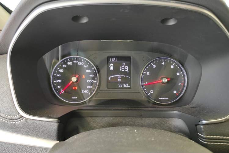 Used Roewe RX5 2018 20T Two-Wheel Drive Manual Flagship Edition Instrument Cluster