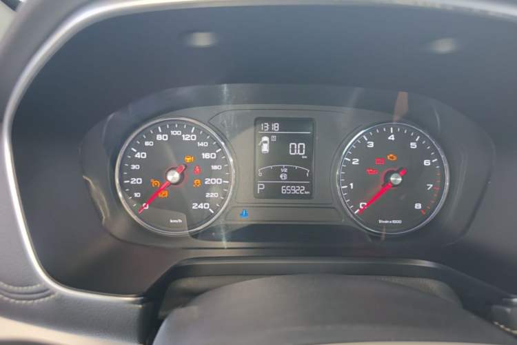 Used Roewe RX5 2018 20T Two-Wheel Drive Automatic Flagship Edition Instrument Cluster