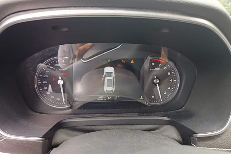 Used Roewe RX5 2018 20T Two-Wheel Drive Automatic Internet Smart Luxury Edition Instrument Cluster