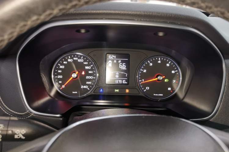 Used Roewe RX5 2018 20T Two-Wheel Drive Automatic Flagship Edition Instrument Cluster