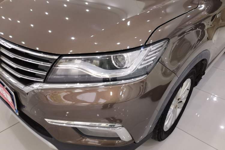 Used Roewe RX5 2018 20T Two-Wheel Drive Automatic Flagship Edition Left Front Headlight