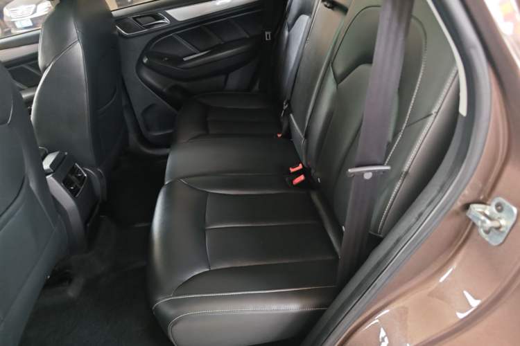Used Roewe RX5 2018 20T Two-Wheel Drive Automatic Flagship Edition Left Rear Seat