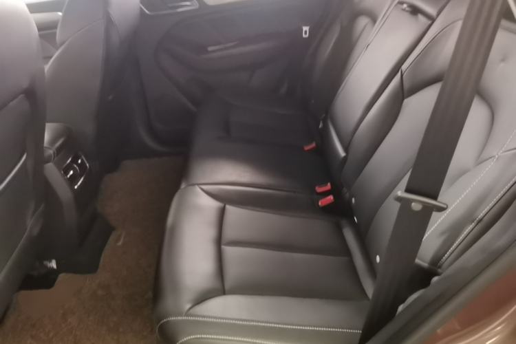 Used Roewe RX5 2018 20T Two-Wheel Drive Automatic Internet Smart Luxury Edition Left Rear Seat