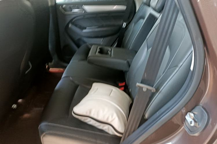 Used Roewe RX5 2018 20T Two-Wheel Drive Manual Flagship Edition Left Rear Seat