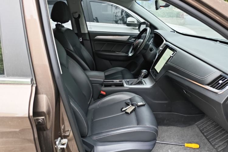 Used Roewe RX5 2018 20T Two-Wheel Drive Automatic Internet Smart Edition Right Front Seat