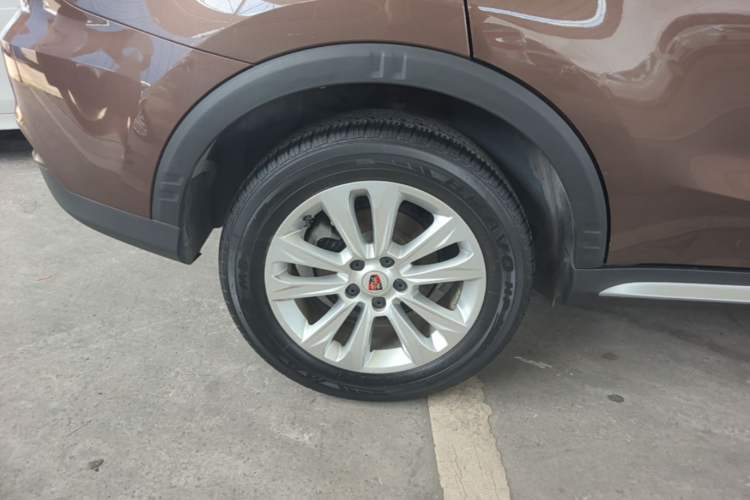 Used Roewe RX5 2018 20T Two-Wheel Drive Automatic Flagship Edition Right Rear Wheel Hub