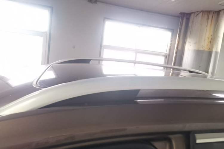 Used Roewe RX5 2018 20T Two-Wheel Drive Automatic Internet Smart Luxury Edition Roof