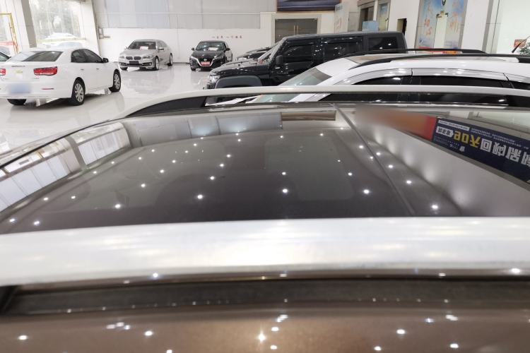 Used Roewe RX5 2018 20T Two-Wheel Drive Automatic Flagship Edition Roof