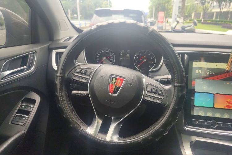 Used Roewe RX5 2018 20T Two-Wheel Drive Manual Internet Smart Edition Steering Wheel
