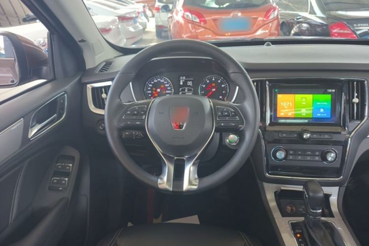 Used Roewe RX5 2018 20T Two-Wheel Drive Automatic Flagship Edition Steering Wheel