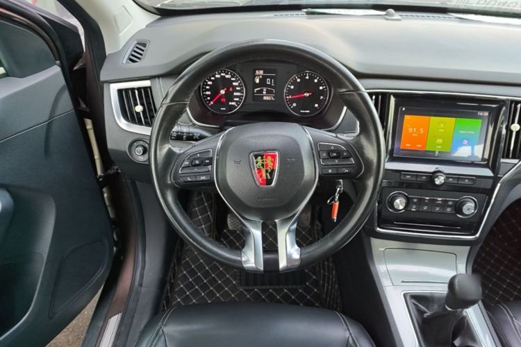 Used Roewe RX5 2018 20T Two-Wheel Drive Manual Flagship Edition Steering Wheel