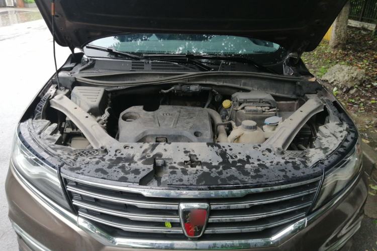 Used Roewe RX5 2018 20T Two-Wheel Drive Automatic Internet Smart Edition Engine Bay