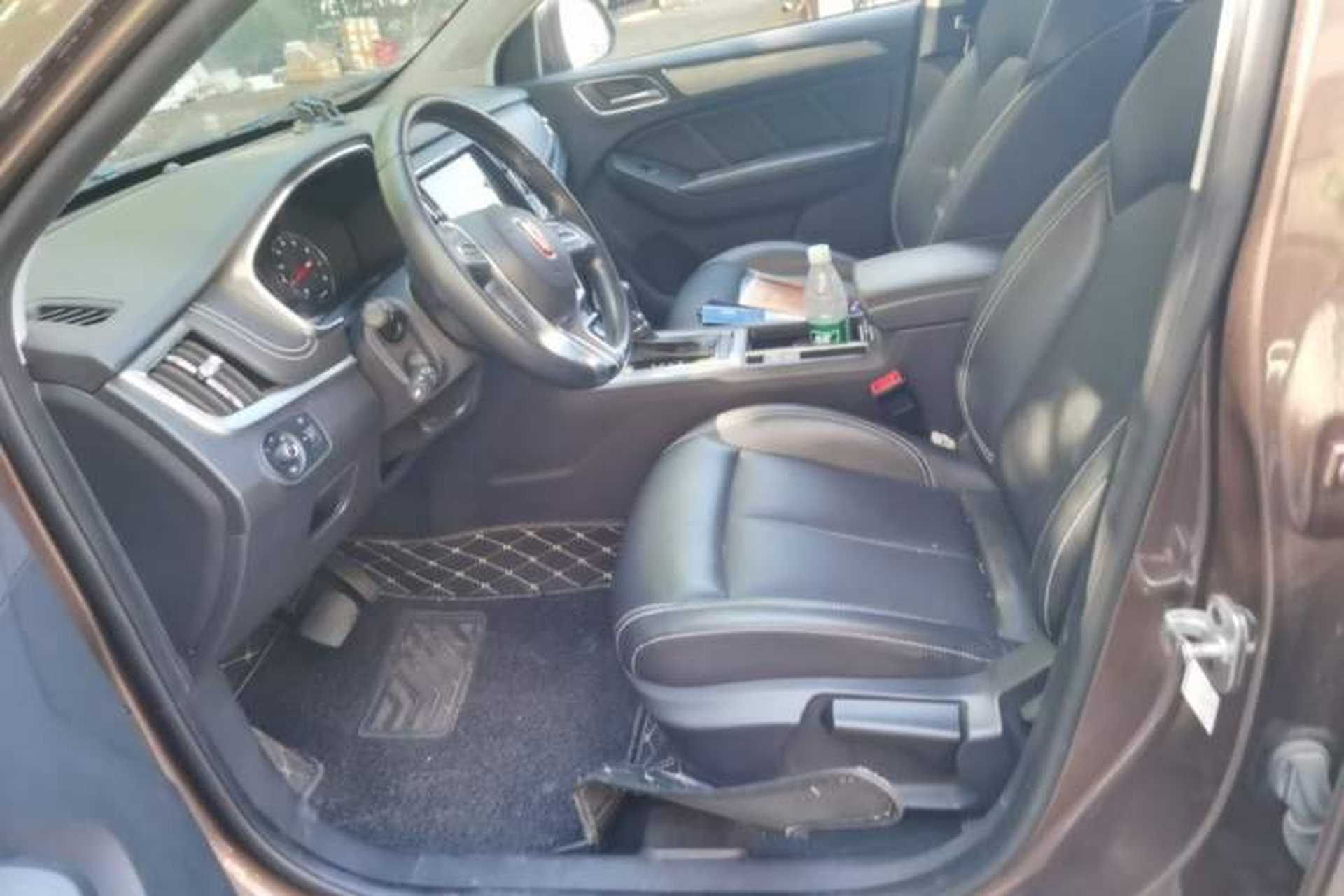 Used Roewe RX5 2018 20T Two-Wheel Drive Automatic Internet Smart Edition Left Front Seat