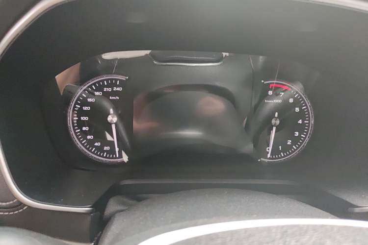 Used Roewe RX5 2018 20T Two-Wheel Drive Automatic Internet Smart Luxury Edition Instrument Cluster