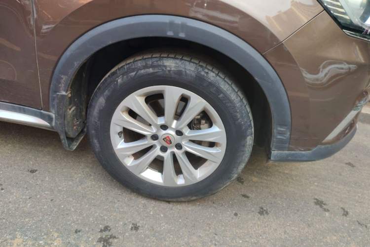 Used Roewe RX5 2018 20T Two-Wheel Drive Manual Flagship Edition Right Front Wheel Hub