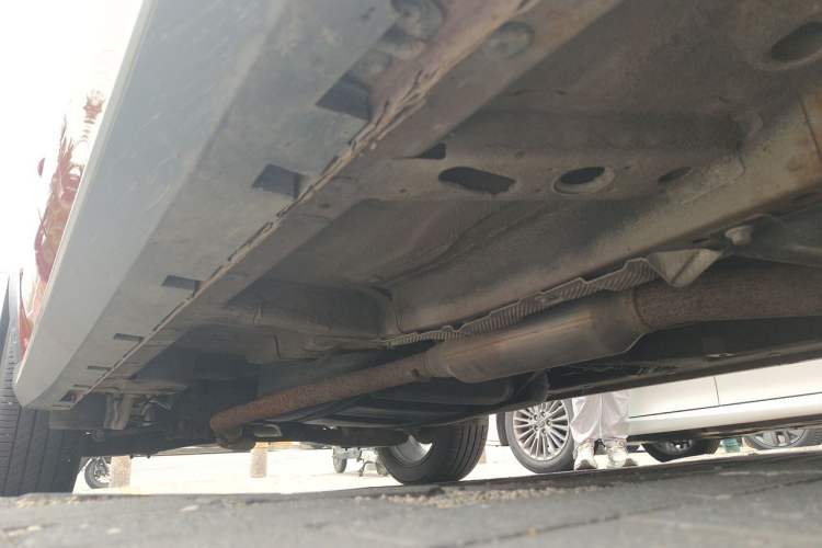 Used Roewe RX5 2018 20T Two-Wheel Drive Automatic Internet Smart Edition Chassis Front Right