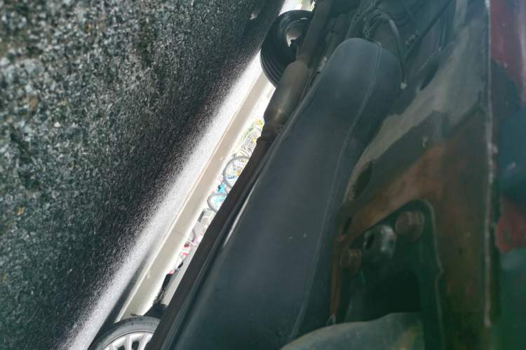 Used Roewe RX5 2018 20T Two-Wheel Drive Manual Internet Smart Edition Chassis Rear Left