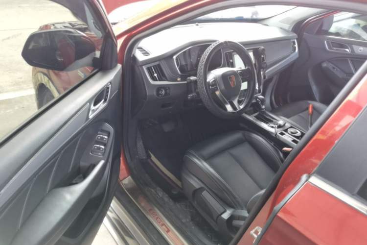 Used Roewe RX5 2018 20T Two-Wheel Drive Automatic Internet Smart Edition Driver Seat