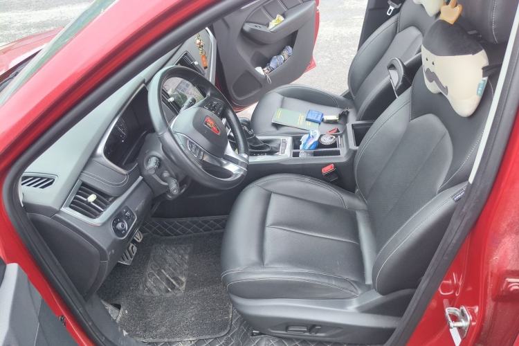 Used Roewe RX5 2018 30T Two-Wheel Drive Automatic Internet Platinum Edition Driver Seat