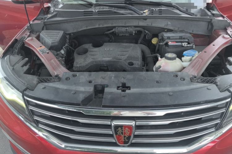 Used Roewe RX5 2018 20T Two-Wheel Drive Manual Flagship Edition Engine Bay