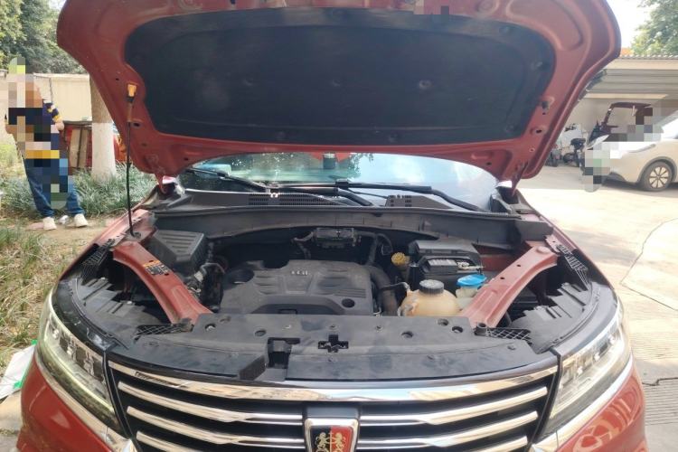 Used Roewe RX5 2018 20T Two-Wheel Drive Automatic Flagship Edition Engine Bay