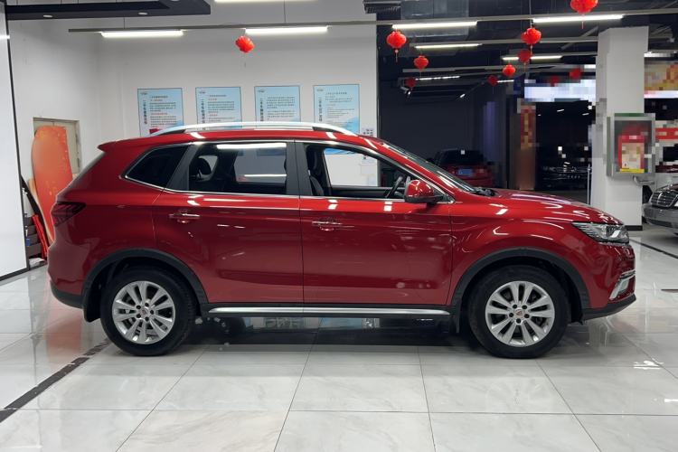 Used Roewe RX5 2018 20T Two-Wheel Drive Automatic Internet Smart Edition Exterior 2