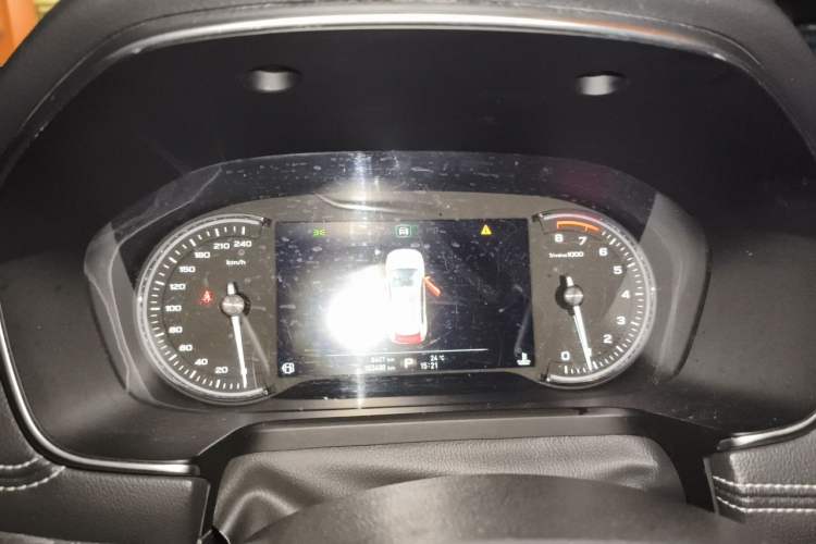 Used Roewe RX5 2018 20T Two-Wheel Drive Automatic Internet Smart Luxury Edition Instrument Cluster