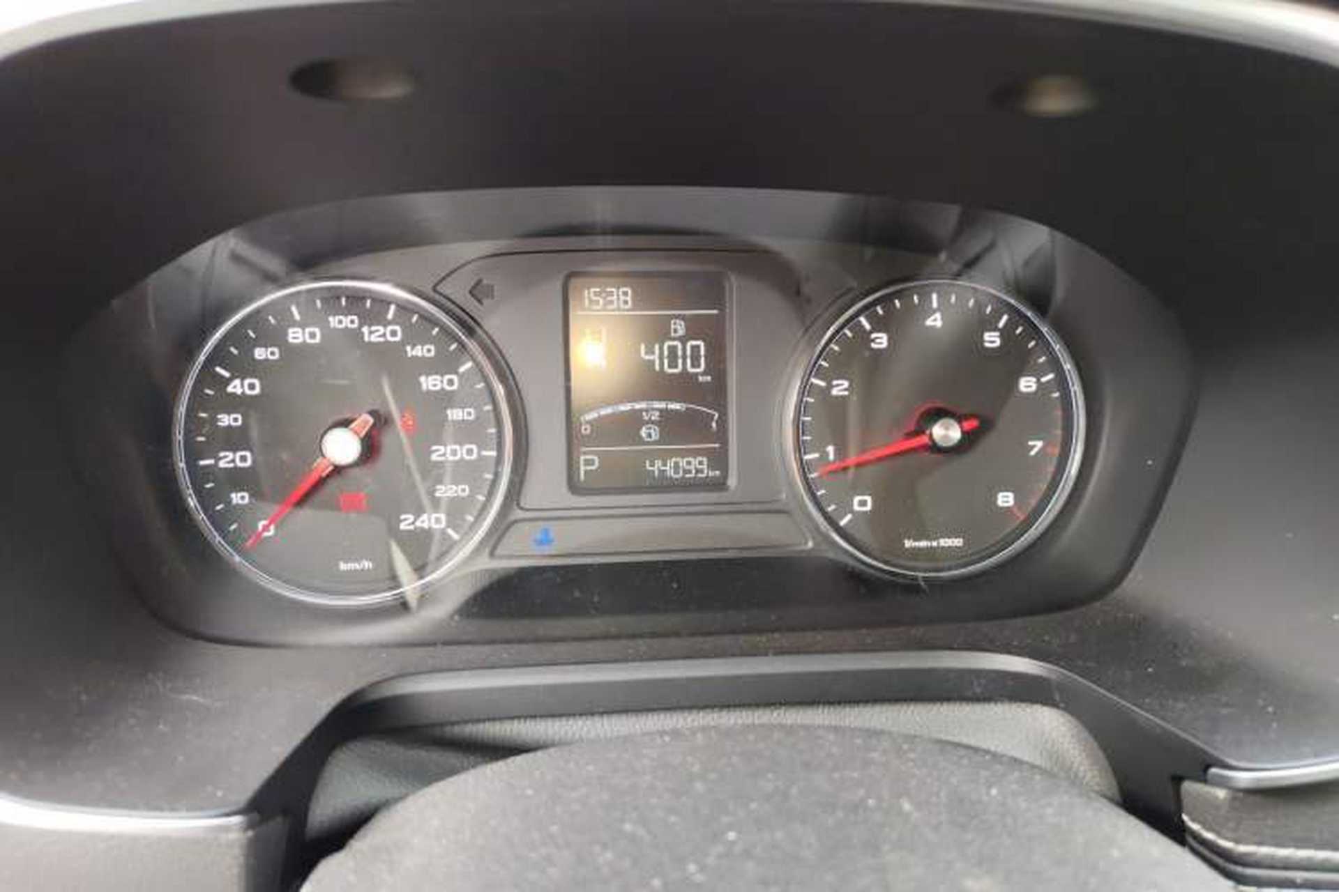 Used Roewe RX5 2018 20T Two-Wheel Drive Automatic Flagship Edition Instrument Cluster