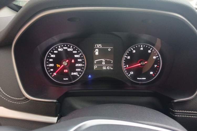 Used Roewe RX5 2018 20T Two-Wheel Drive Automatic Flagship Edition Instrument Cluster