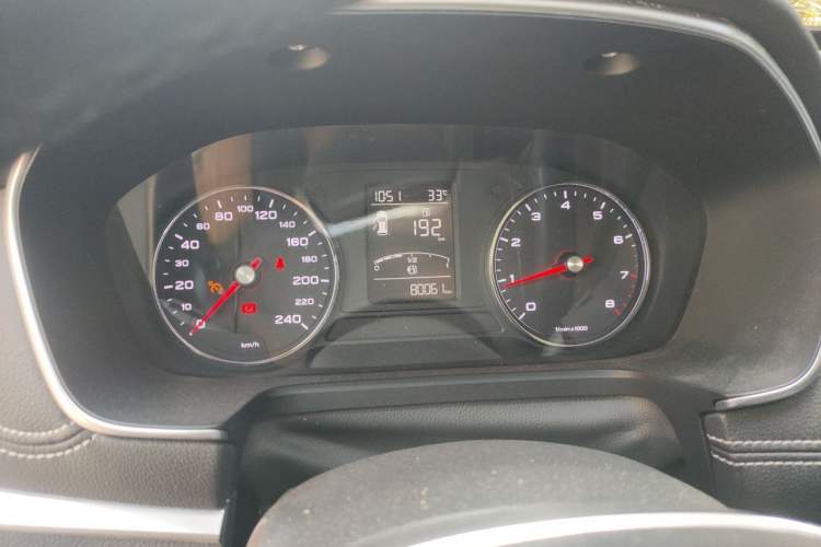 Used Roewe RX5 2018 20T Two-Wheel Drive Manual Internet Smart Edition Instrument Cluster