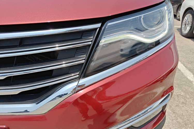 Used Roewe RX5 2018 20T Two-Wheel Drive Automatic Internet Smart Edition Left Front Headlight