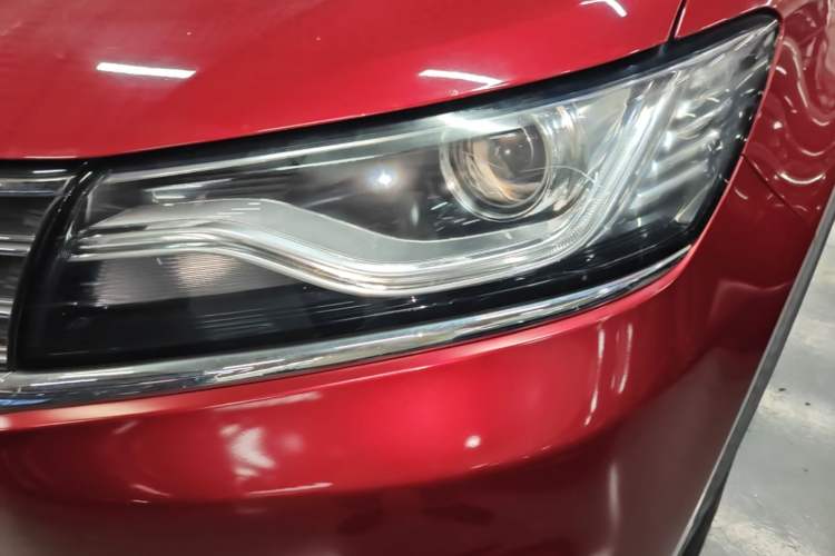 Used Roewe RX5 2018 30T Two-Wheel Drive Automatic Internet Smart Edition Left Front Headlight