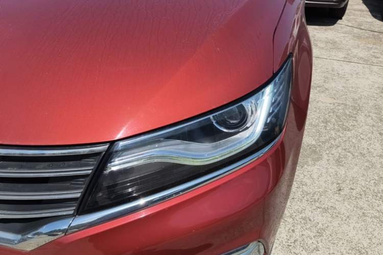 Used Roewe RX5 2018 20T Two-Wheel Drive Automatic Internet Smart Edition Left Front Headlight