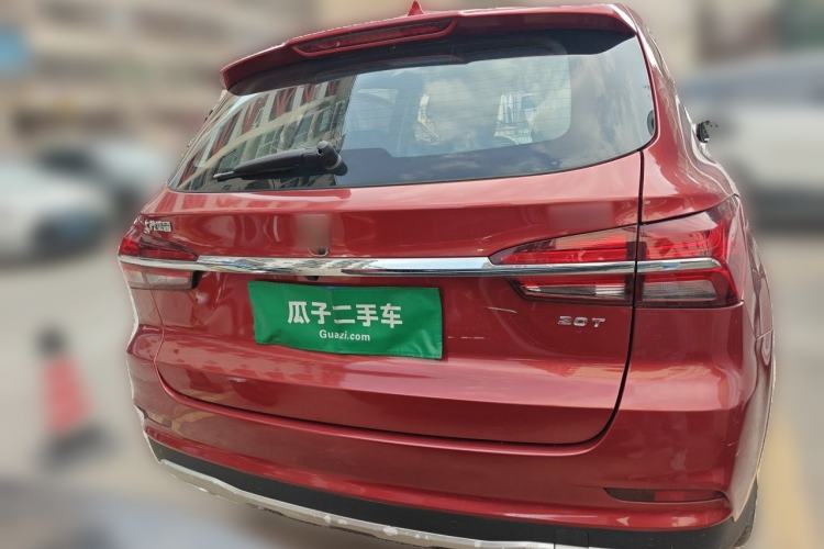 Used Roewe RX5 2018 20T Two-Wheel Drive Automatic Internet Smart Edition Rear