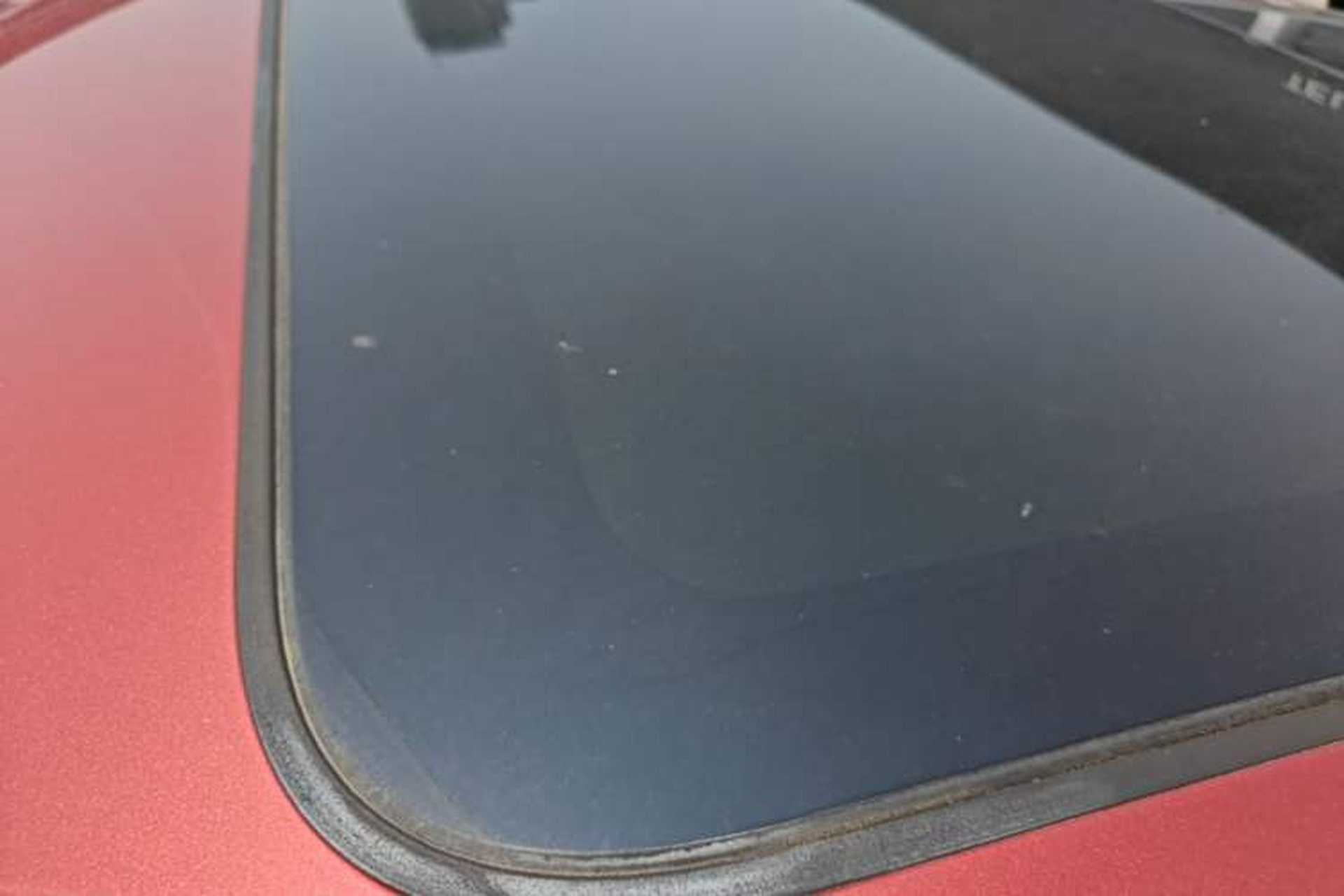 Used Roewe RX5 2018 20T Two-Wheel Drive Automatic Internet Smart Edition Roof