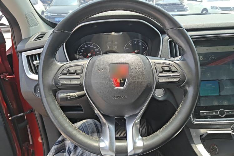 Used Roewe RX5 2018 20T Two-Wheel Drive Automatic Internet Smart Edition Steering Wheel