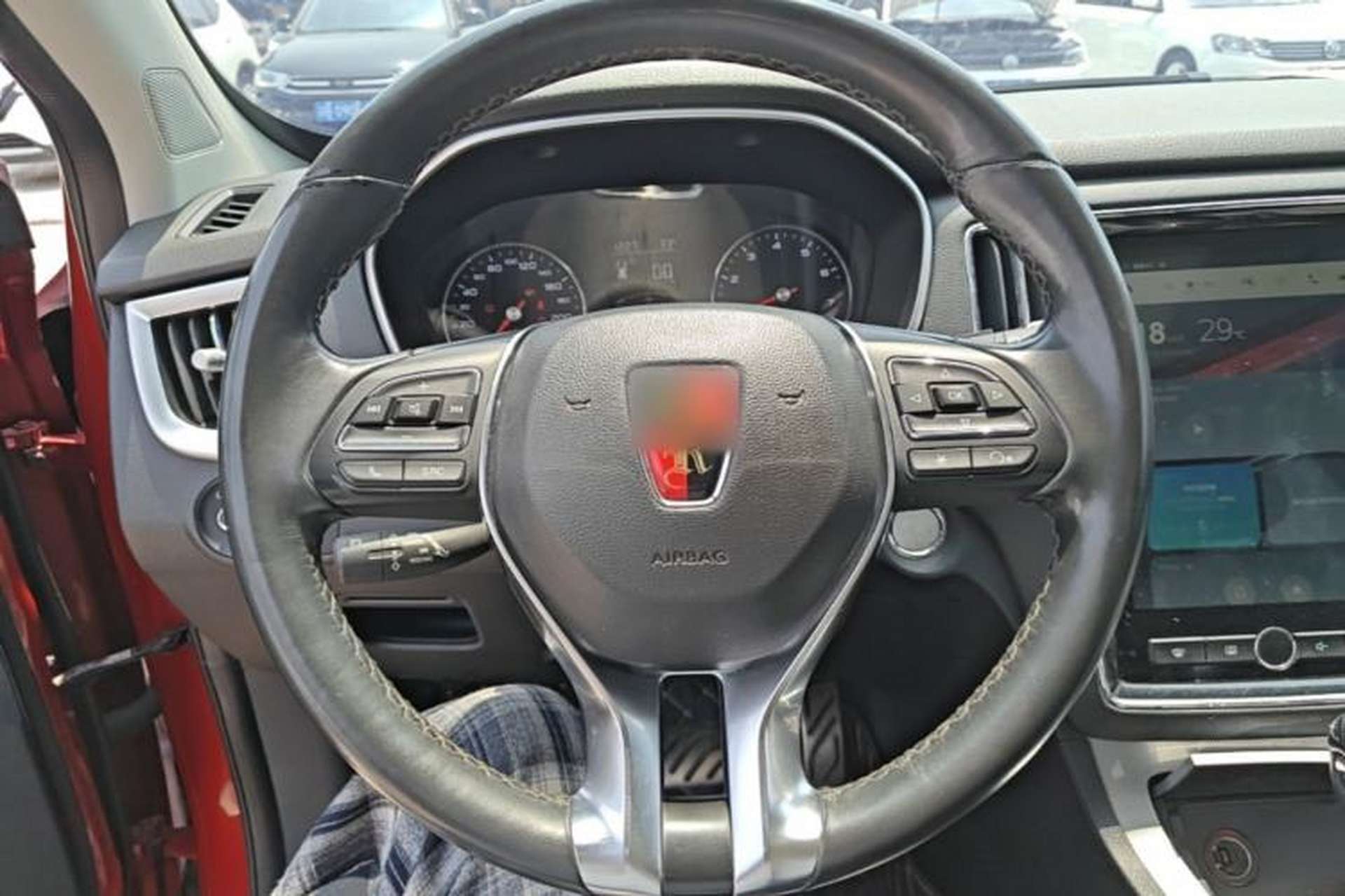 Used Roewe RX5 2018 20T Two-Wheel Drive Automatic Internet Smart Edition Steering Wheel